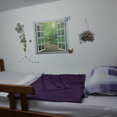 May & May Student Hostel Singapur Exterior foto